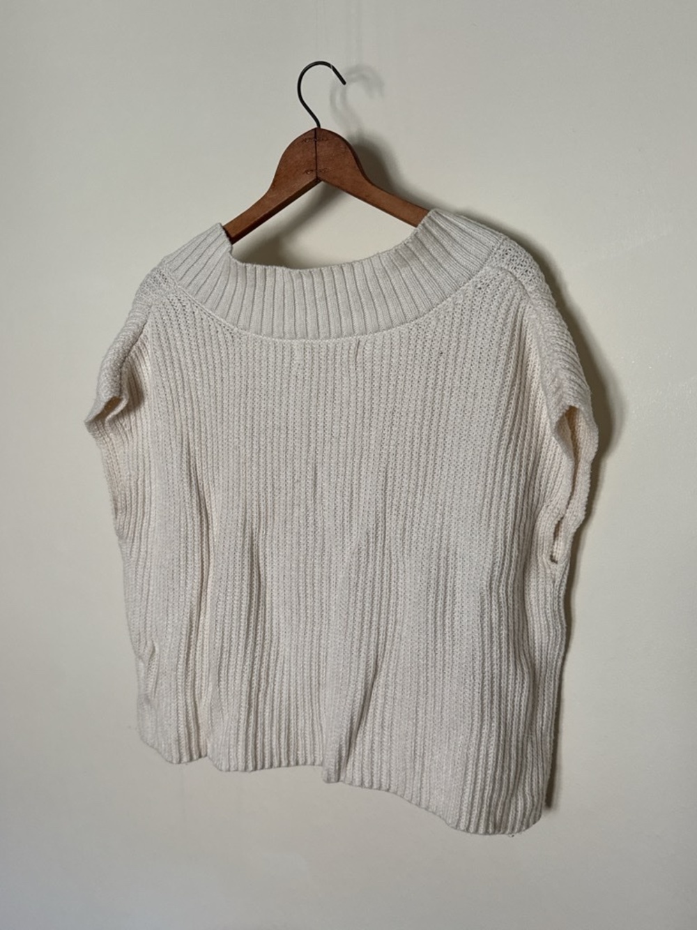 AMÒ Sweater - Picture 4 of 5